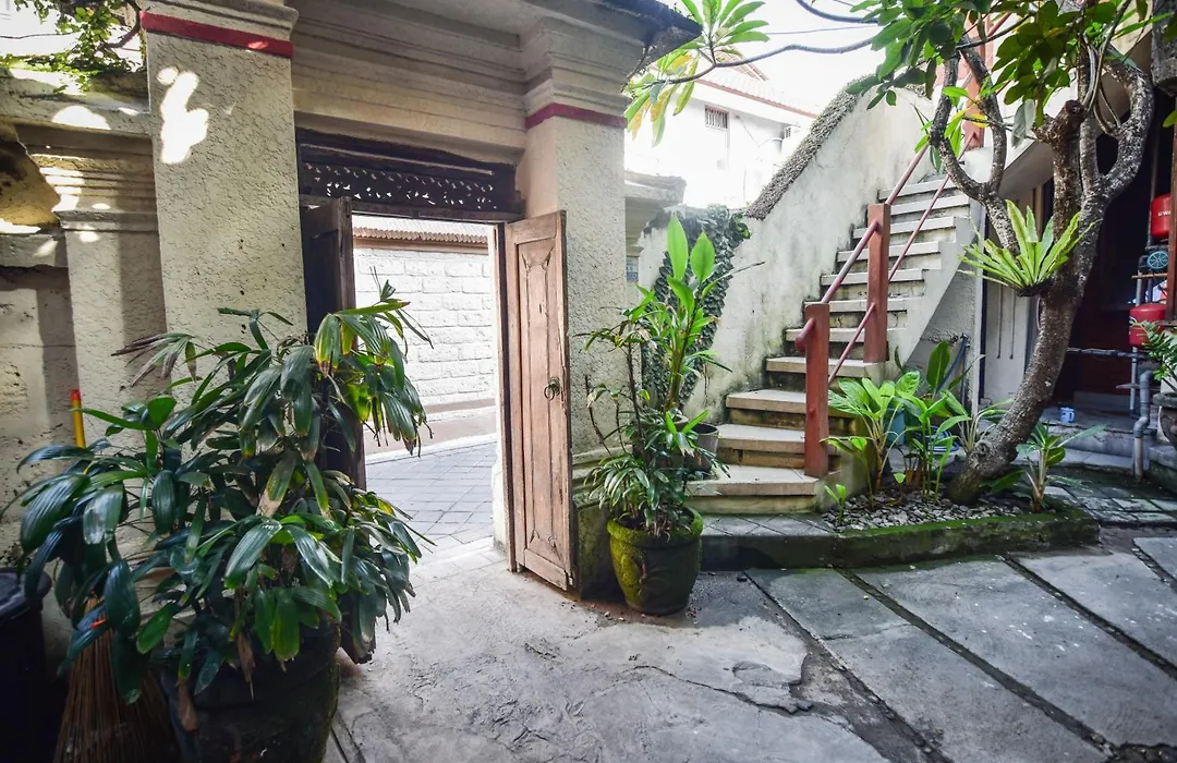 Puri Agung Homestay-1